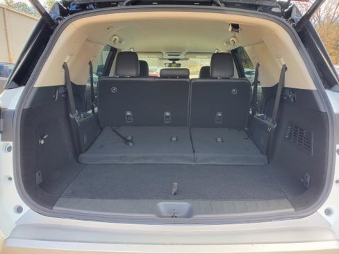 New 2025 Nissan Pathfinder SL image 7