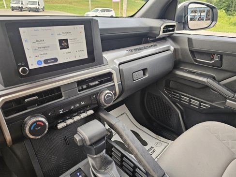 Used 2024 Toyota Tacoma SR5 image 38