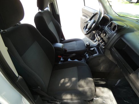 Used 2016 Jeep Patriot Sport image 26