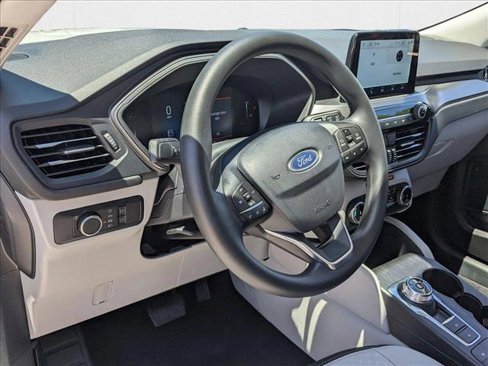 New 2025 Ford Escape Active image 3