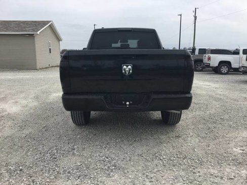 Used 2018 RAM 1500 Express image 4
