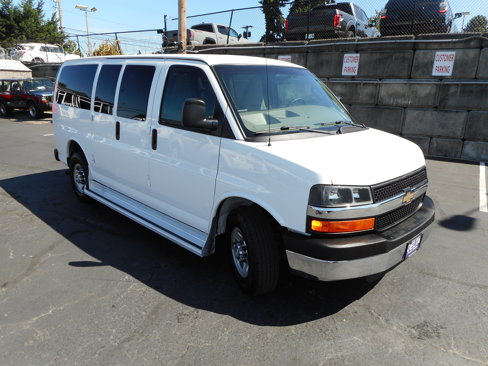 Used 2016 Chevrolet Express 3500 LT w/ LT Preferred Equipment Group image 5