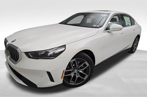New 2026 BMW 530i xDrive image 1