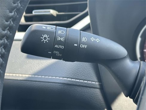 Used 2024 Toyota RAV4 XLE Premium image 18