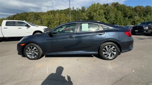 Used 2018 Honda Civic EX image 5