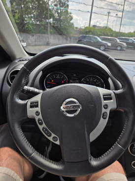 Used 2012 Nissan Rogue SL image 5