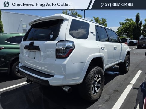 Used 2017 Toyota 4Runner TRD Off-Road Premium image 6