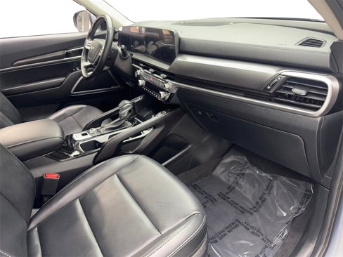 Used 2025 Kia Telluride S image 52