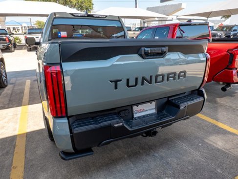 New 2026 Toyota Tundra SR5 image 9