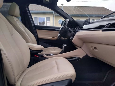 Used 2019 BMW X1 xDrive28i w/ Convenience Package image 18