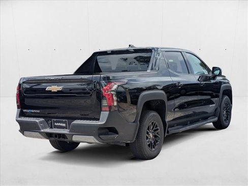 New 2026 Chevrolet Silverado EV LT image 2