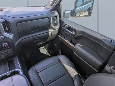 Used 2023 GMC Sierra 2500 Denali w/ Denali Black Diamond Edition image 18