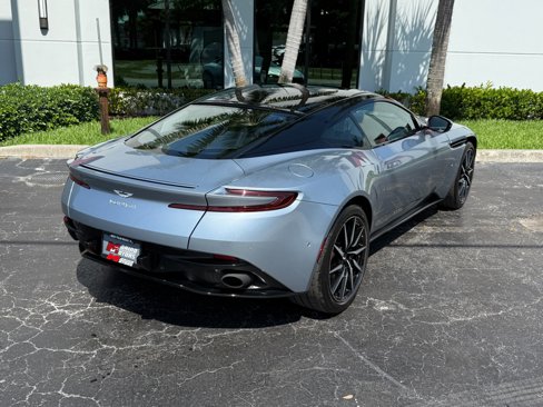 Used 2018 Aston Martin DB11 V12 image 20