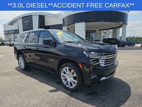 Used 2024 Chevrolet Tahoe High Country image 2