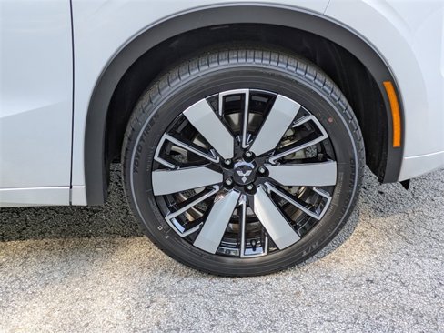 New 2025 Mitsubishi Outlander SEL image 11