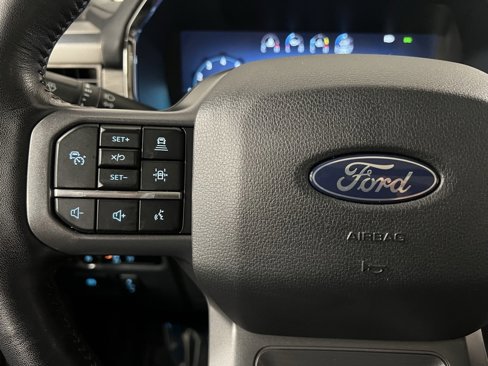 Used 2024 Ford F150 Lariat image 34