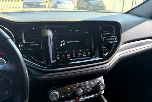 Used 2022 Dodge Durango GT image 13