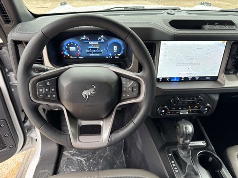 New 2025 Ford Bronco Outer Banks image 10