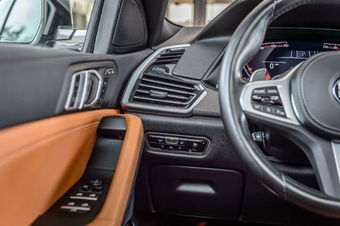 Used 2022 BMW X6 xDrive40i w/ M Sport Package image 26