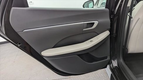 Used 2025 Hyundai Sonata SEL image 16