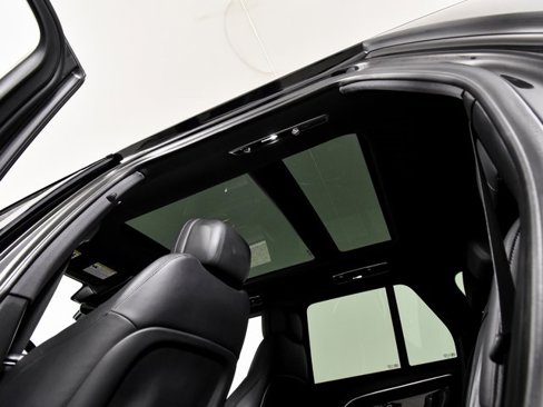 Used 2024 Land Rover Range Rover SE image 32