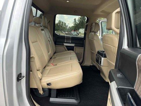 Used 2019 Ford F250 Lariat w/ Lariat Ultimate Package image 32