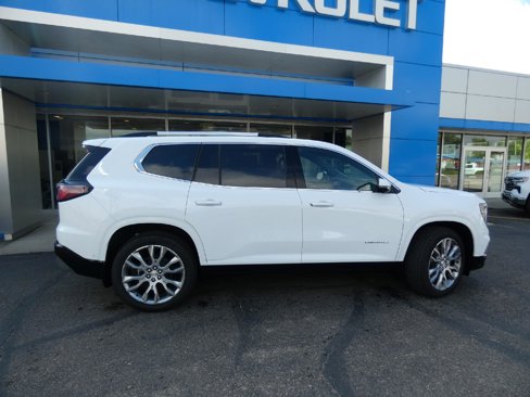 New 2026 GMC Acadia Denali w/ Super Cruise Package image 2