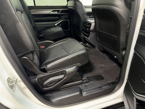 Used 2024 Jeep Wagoneer Series II w/ Convenience Group I image 65