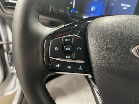 Used 2025 Ford Escape Active w/ Cold Weather Package image 16