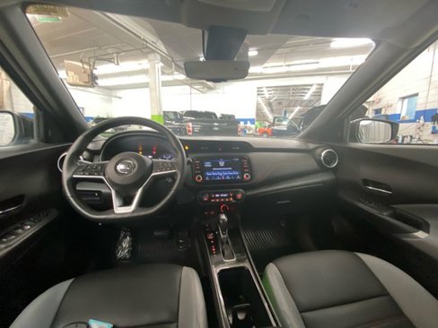 Used 2021 Nissan Kicks SR w/ SR Premium Package image 27