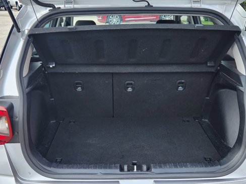 Used 2023 Hyundai Venue SEL image 28