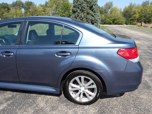 Used 2013 Subaru Legacy 2.5i Premium w/ All-Weather Pkg image 30