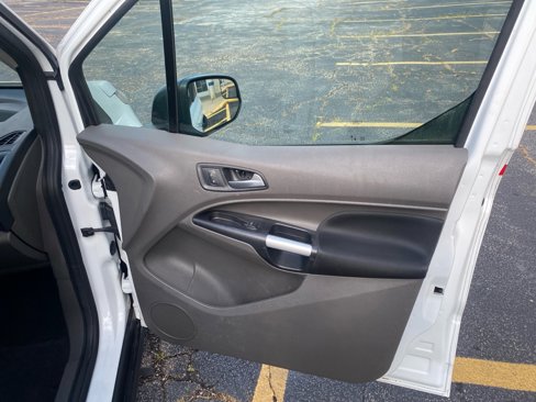 Used 2020 Ford Transit Connect XLT image 21