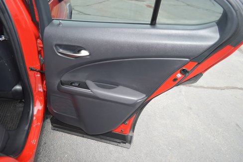 Used 2019 Lexus UX 200 image 25