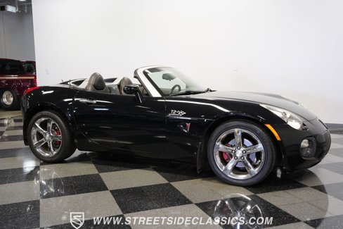 Used 2007 Pontiac Solstice GXP w/ Premium Package image 15