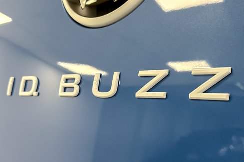 New 2025 Volkswagen ID. Buzz 1st Edition image 25