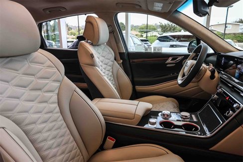 New 2026 Genesis GV80 3.5T e-SC image 17