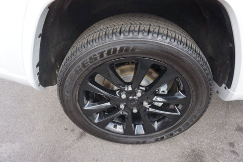 Used 2020 Jeep Grand Cherokee Altitude image 14
