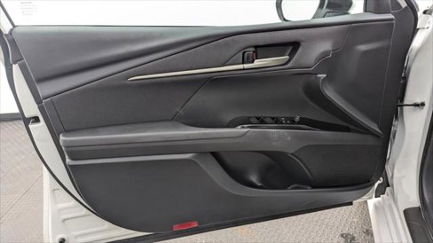 Used 2025 Toyota Camry LE image 13