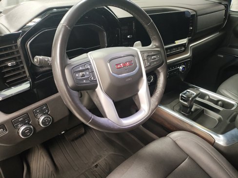 Certified 2022 GMC Sierra 1500 SLT w/ SLT Convenience Package image 25