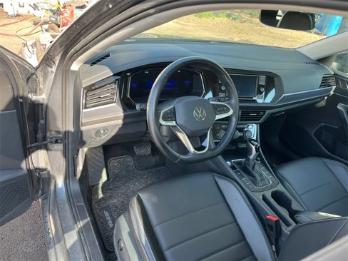 Used 2023 Volkswagen Jetta SE image 19