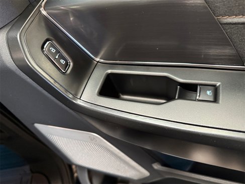 Used 2023 Ford F150 Raptor w/ Raptor 37 Performance Package image 15