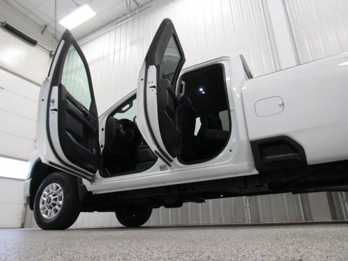 Used 2021 Chevrolet Silverado 2500 W/T w/ WT Convenience Package image 17