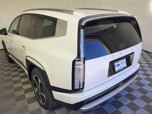 New 2026 Hyundai Ioniq 9 SE image 6