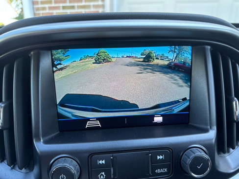 Used 2022 Chevrolet Colorado LT w/ LT Convenience Package image 18
