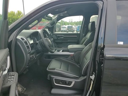 New 2025 RAM 1500 Laramie w/ Night Edition image 13