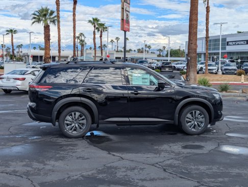 New 2025 Nissan Pathfinder SV image 5