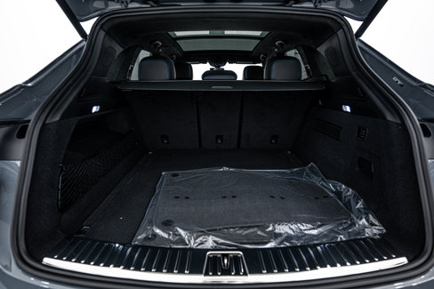 New 2025 Porsche Cayenne GTS image 23