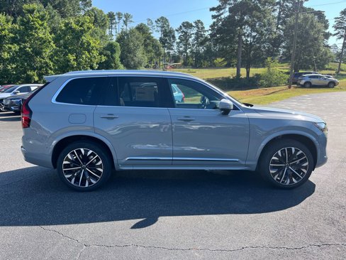 New 2026 Volvo XC90 B6 Plus w/ Protection Package Premier image 6