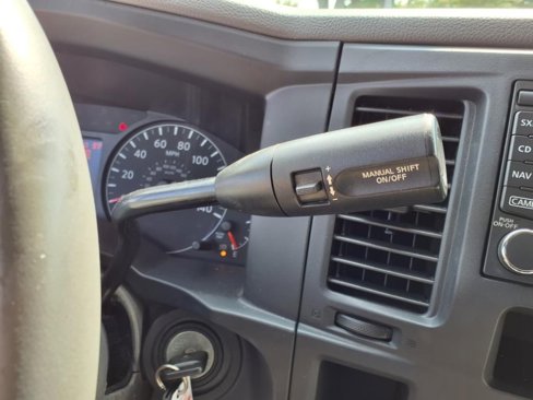 Used 2018 Nissan NV 3500 SL image 23